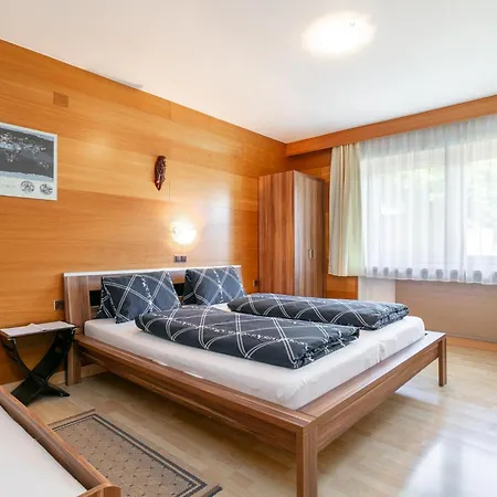 Haus Weissbacher شقة